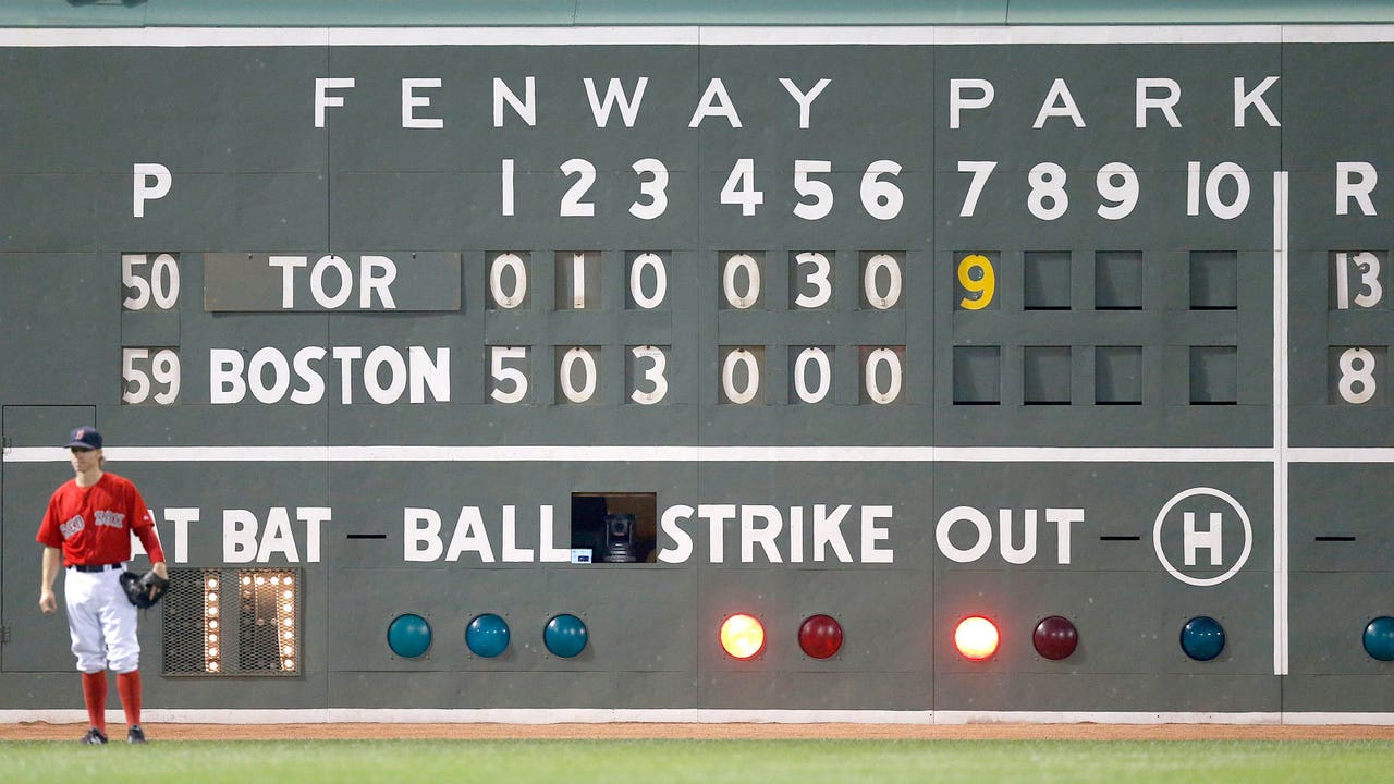 Blue Jays put up 9 in 7th inning to rally past Red Sox
